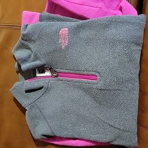 Girls northface pullover